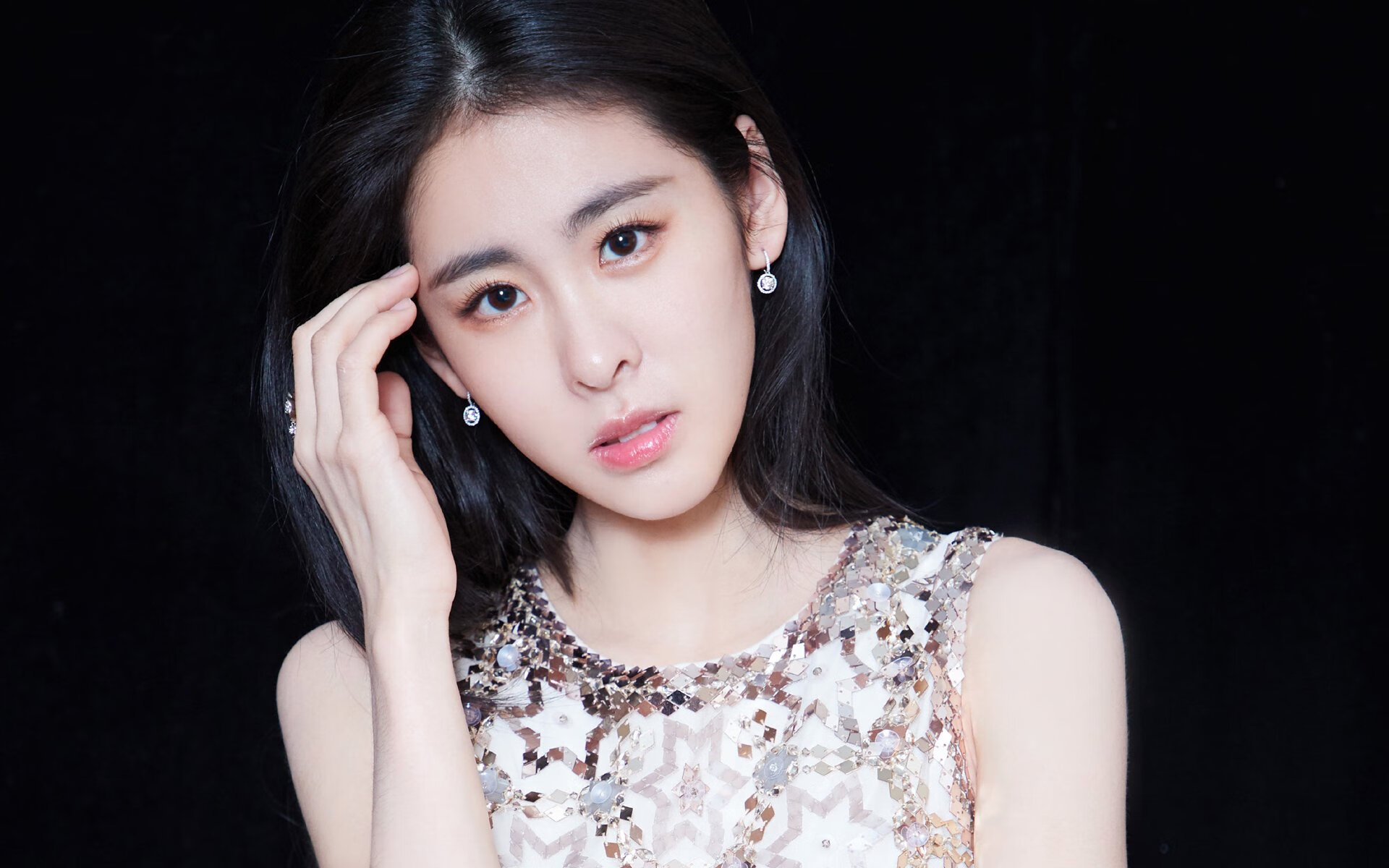 足球解说缺乏“战术数据+实战剪辑”能力